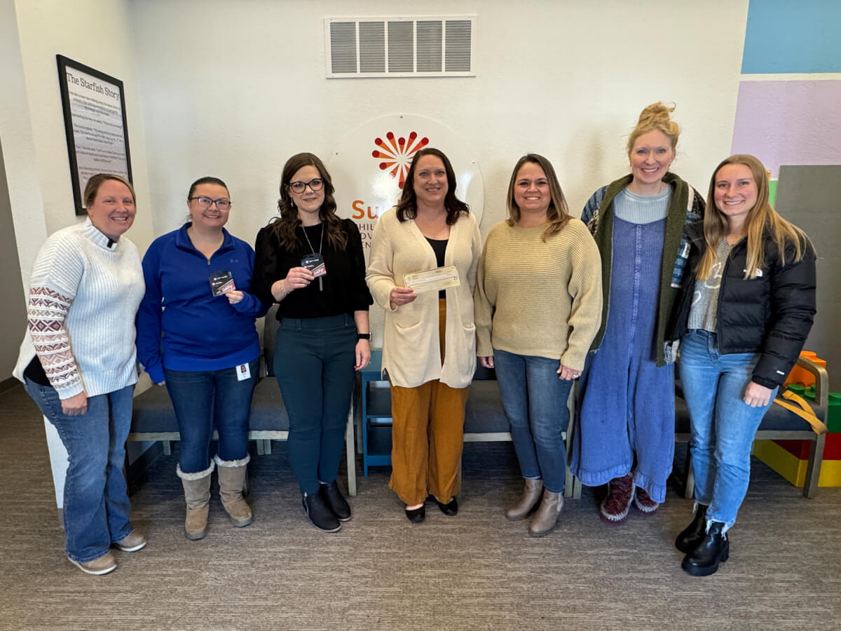 Sundgren Realty presents #GivingTuesday donation to Sunlight Children's Services